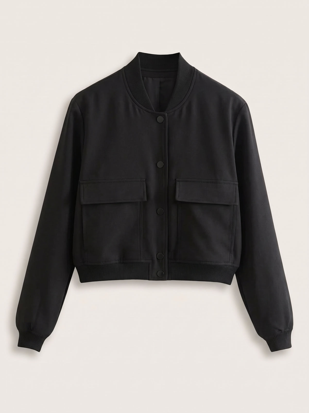 Chaqueta bomber corta Ariana en negro