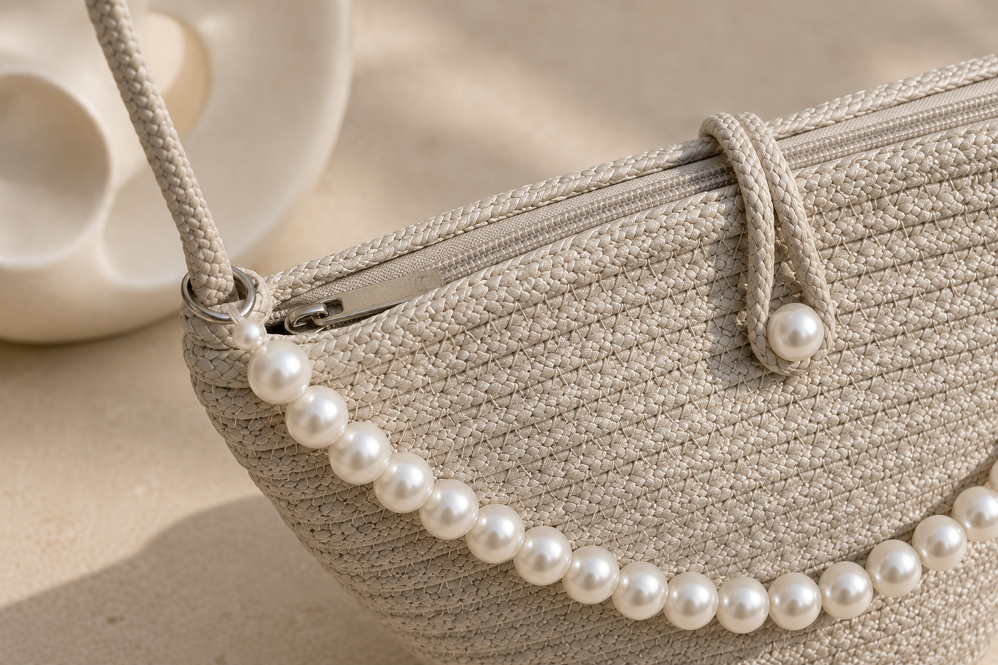 Amalia - bolso de rafia con perlas - Maniere